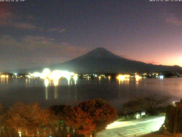 河口湖からの富士山