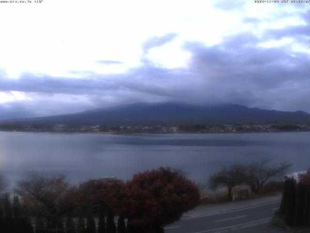 河口湖からの富士山