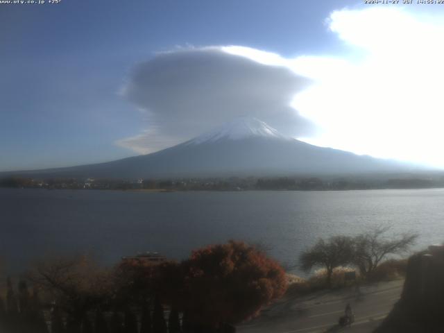 河口湖からの富士山