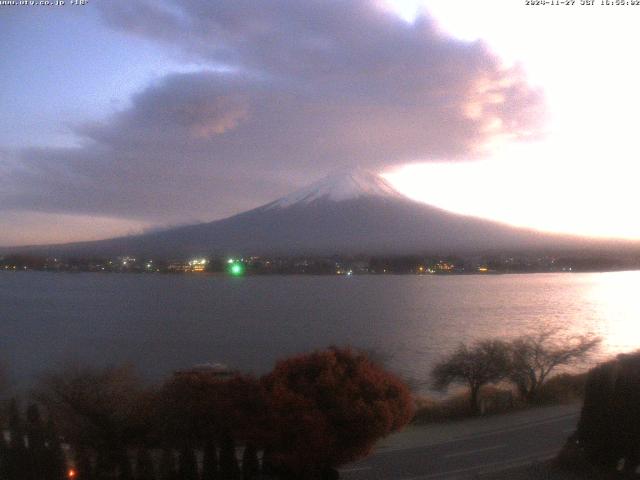 河口湖からの富士山