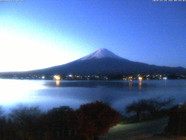 河口湖からの富士山