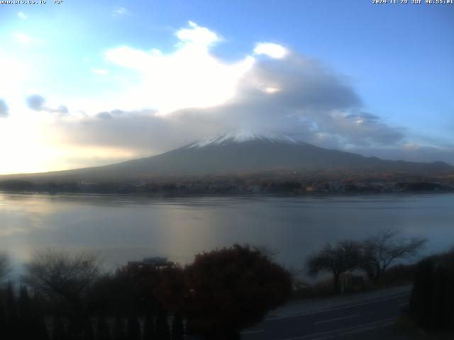 河口湖からの富士山