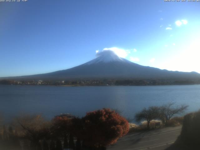 河口湖からの富士山