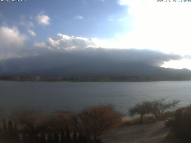 河口湖からの富士山