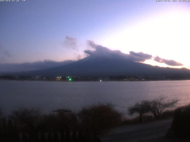 河口湖からの富士山