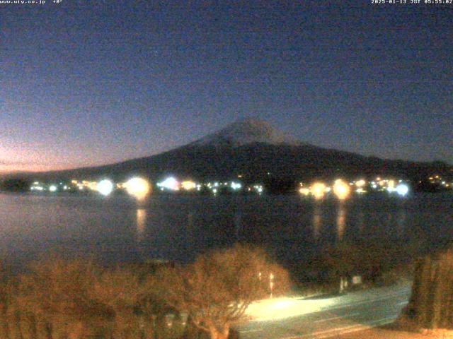 河口湖からの富士山