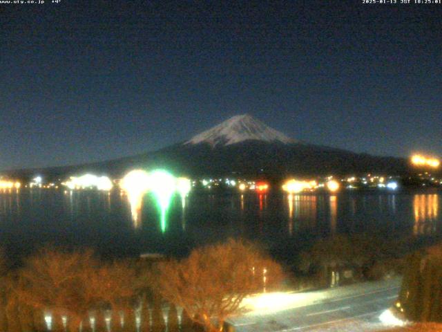 河口湖からの富士山