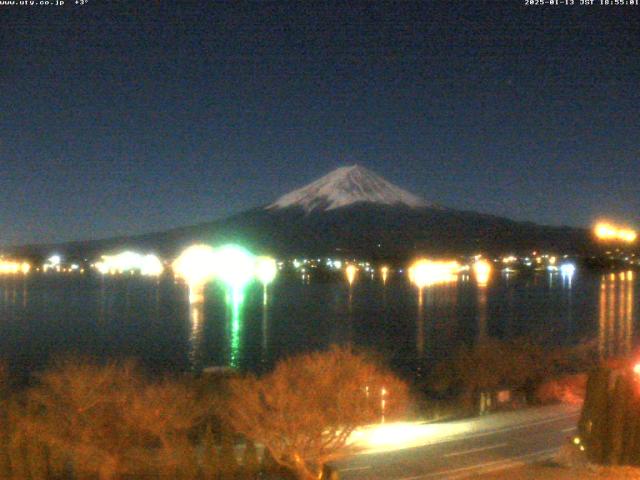 河口湖からの富士山