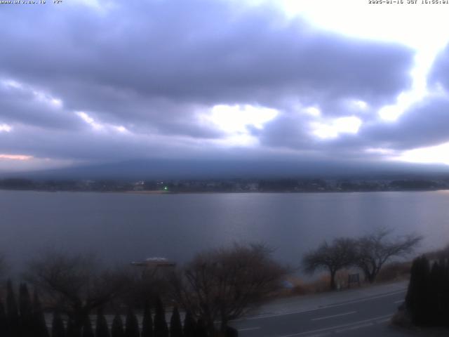 河口湖からの富士山