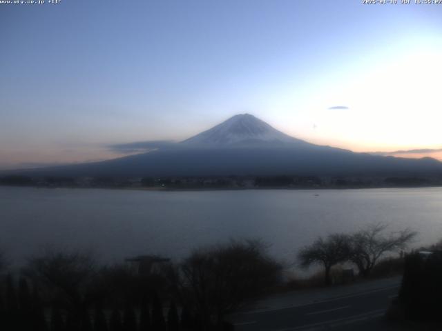 河口湖からの富士山