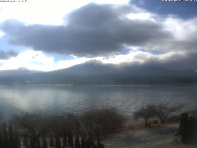 河口湖からの富士山