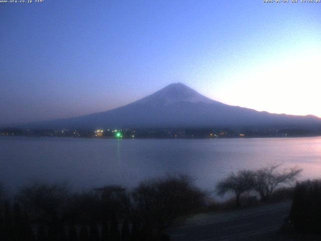 河口湖からの富士山