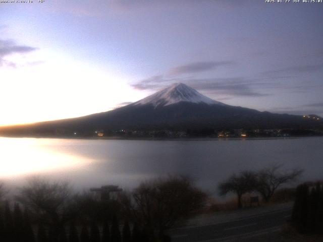 河口湖からの富士山