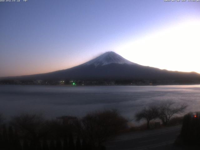 河口湖からの富士山