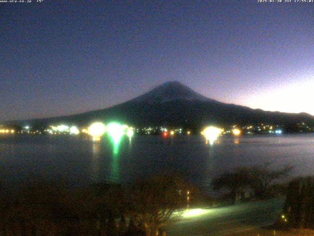 河口湖からの富士山