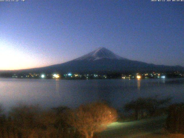 河口湖からの富士山