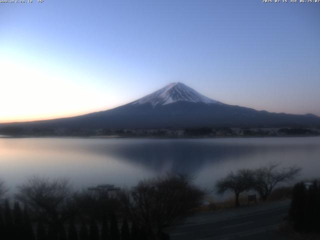 河口湖からの富士山