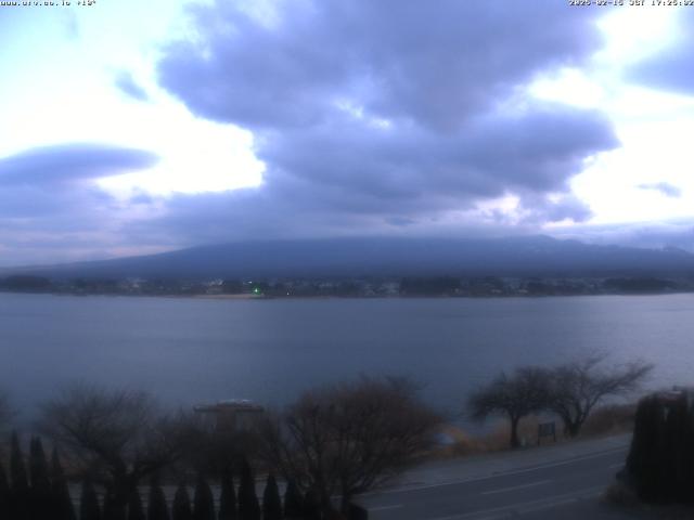 河口湖からの富士山