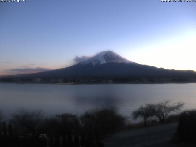 河口湖からの富士山