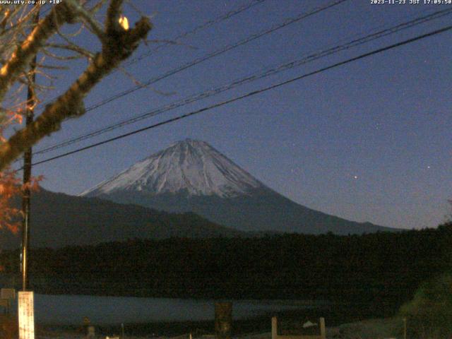 西湖からの富士山