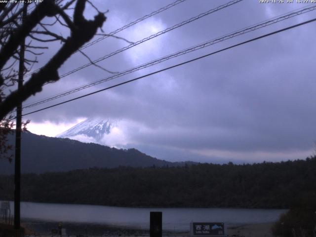 西湖からの富士山