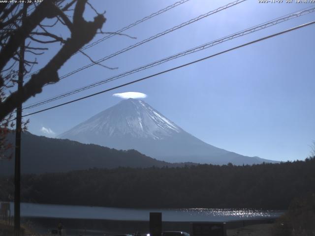 西湖からの富士山