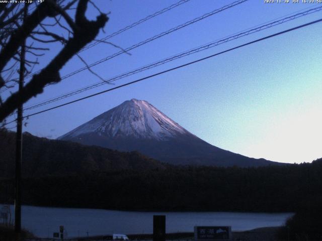 西湖からの富士山