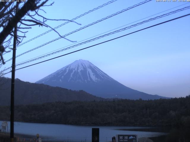 西湖からの富士山