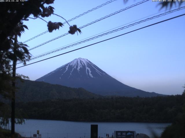 西湖からの富士山