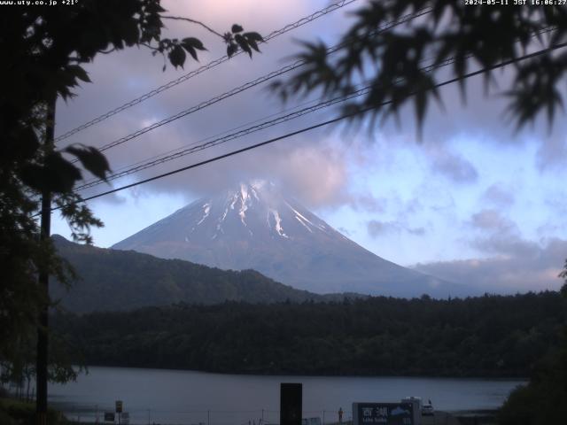 西湖からの富士山