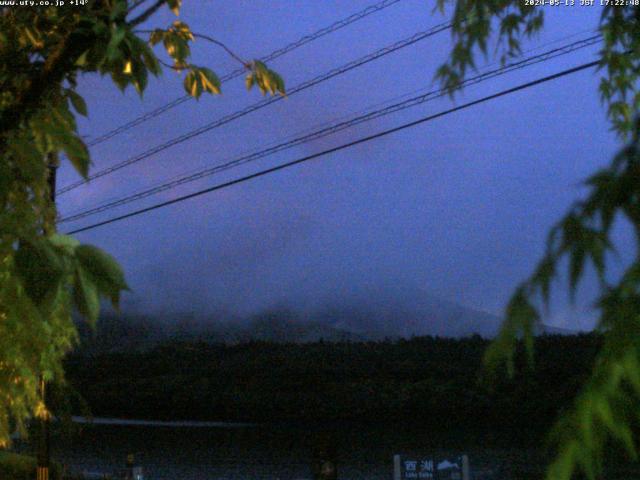 西湖からの富士山