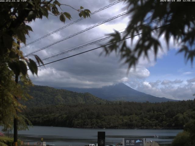 西湖からの富士山