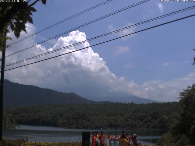 西湖からの富士山