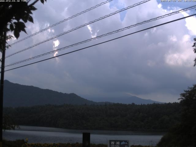 西湖からの富士山