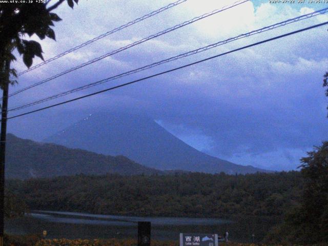 西湖からの富士山