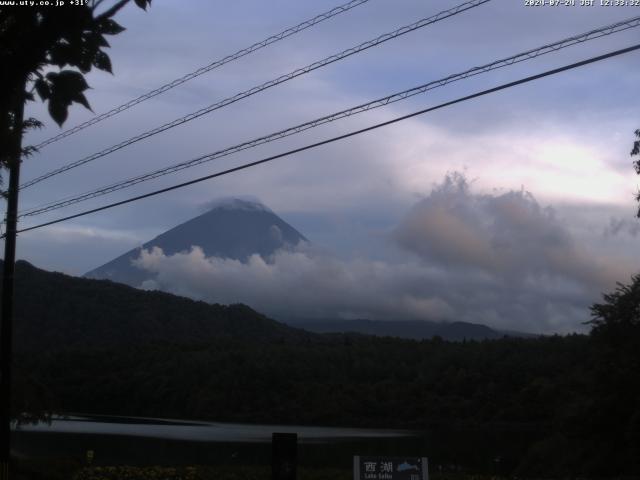 西湖からの富士山