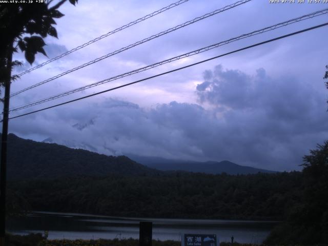 西湖からの富士山