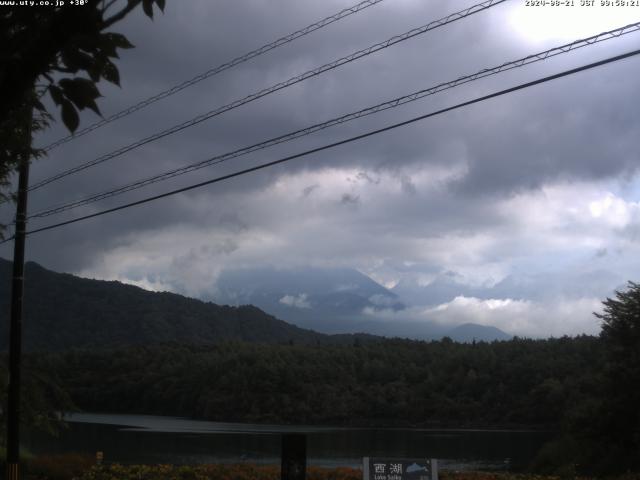 西湖からの富士山