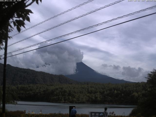 西湖からの富士山