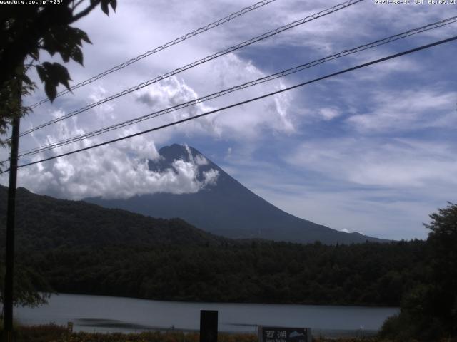 西湖からの富士山