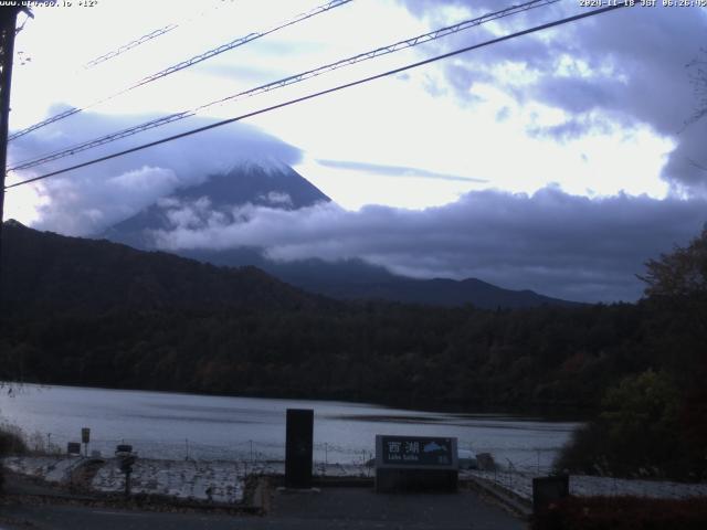 西湖からの富士山