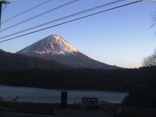 西湖からの富士山