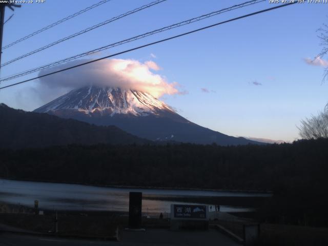 西湖からの富士山