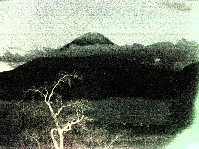 精進湖からの富士山