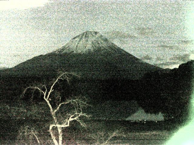 精進湖からの富士山