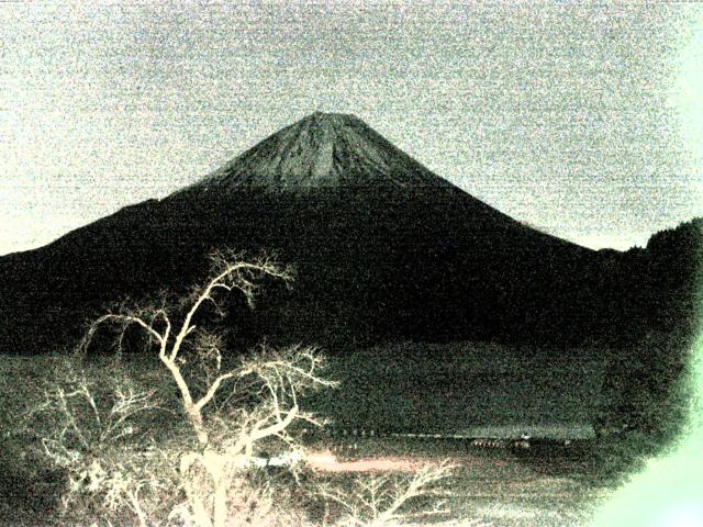 精進湖からの富士山