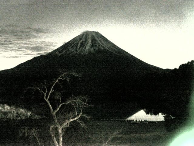 精進湖からの富士山