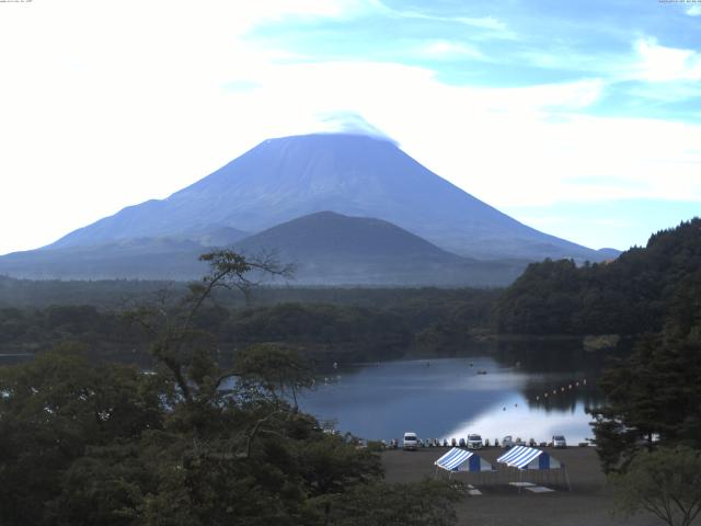 精進湖からの富士山