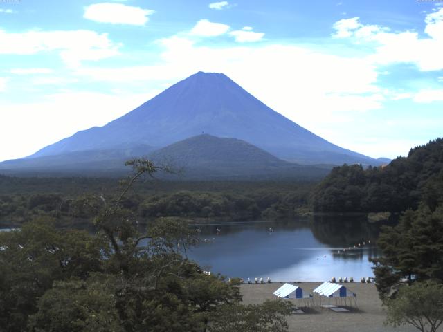 精進湖からの富士山