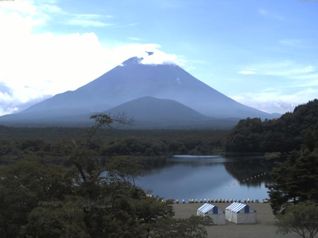 精進湖からの富士山